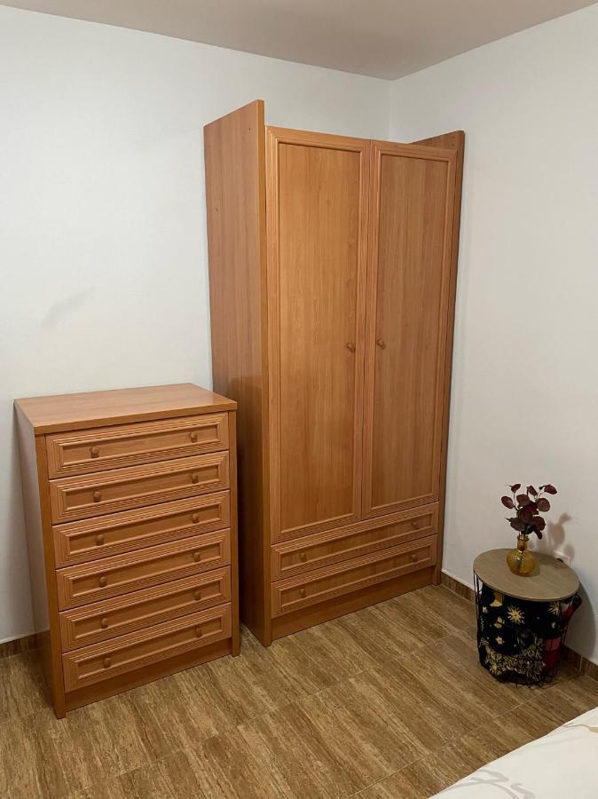 Granada A Un Paso, Parking Gratis Apartment Hijar  Bagian luar foto