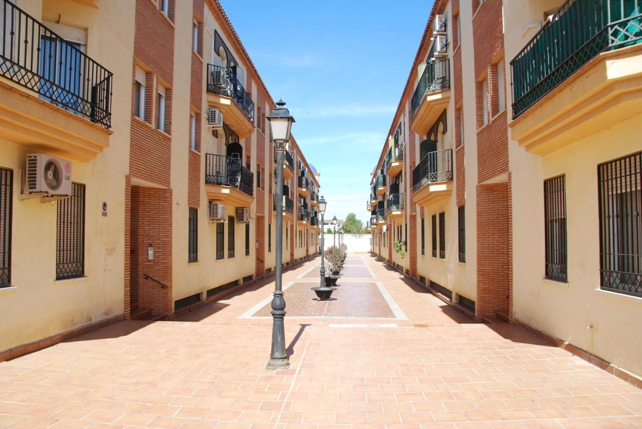 Granada A Un Paso, Parking Gratis Apartment Hijar  Bagian luar foto